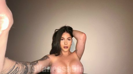 TS Vanessa9in onlyfans nude