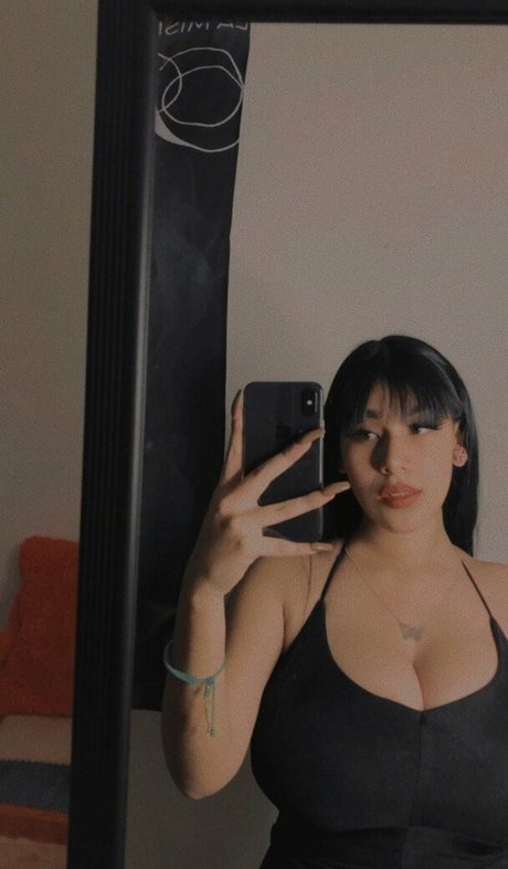 Fernanda V onlyfans lean