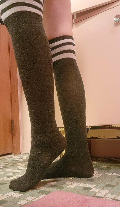 feetbeth onlyfans pics leaked