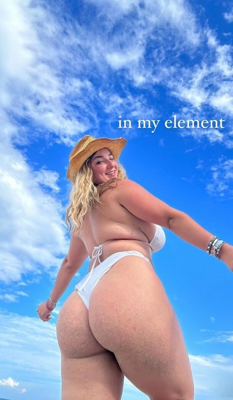 Jolie B onlyfans nude pics