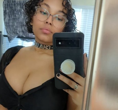 raven of chaos onlyfans leaked free