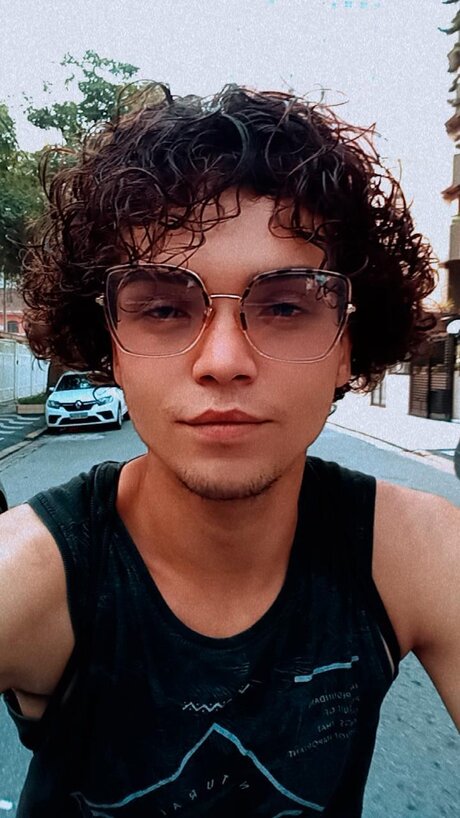 TimTim valentim onlyfans nude pictures