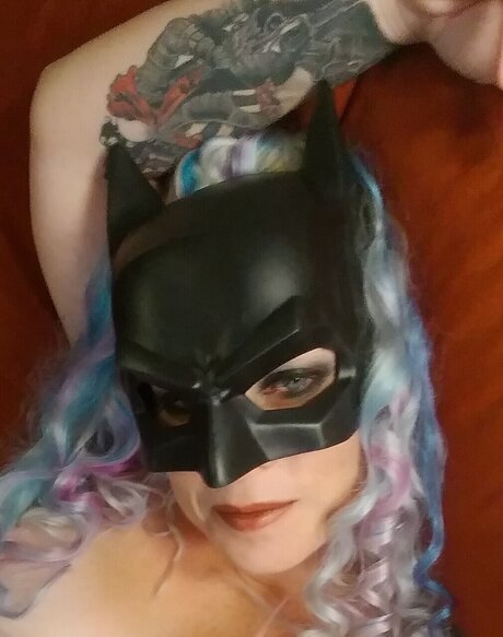 Justhangingout boobs onlyfans