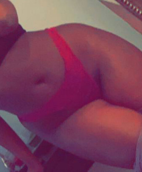 Phoebe Totto onlyfans post