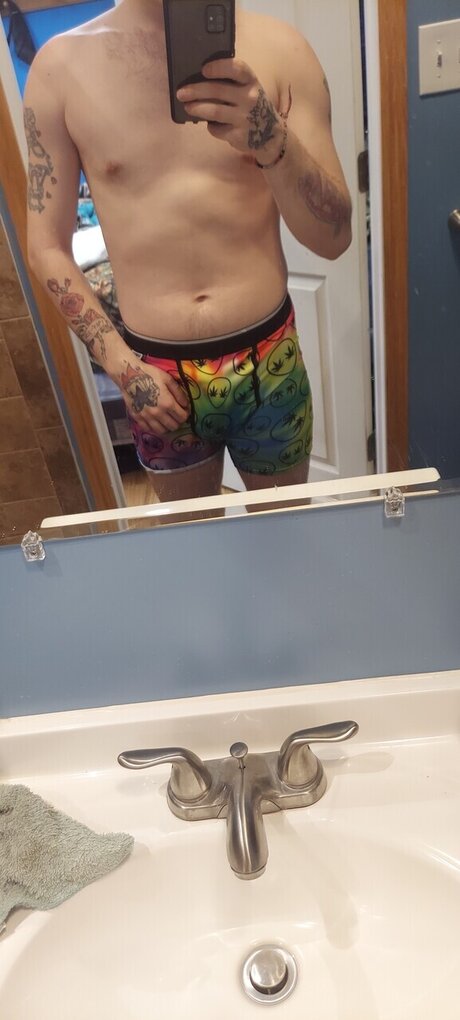 Mr avrage onlyfans boobs