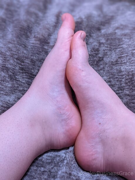 Grace SoleyBiz onlyfans leake