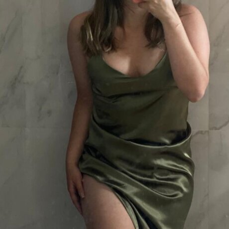 LittleSophie3 onlyfans leaked photos