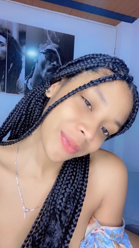 Electra Jones onlyfans nude porn