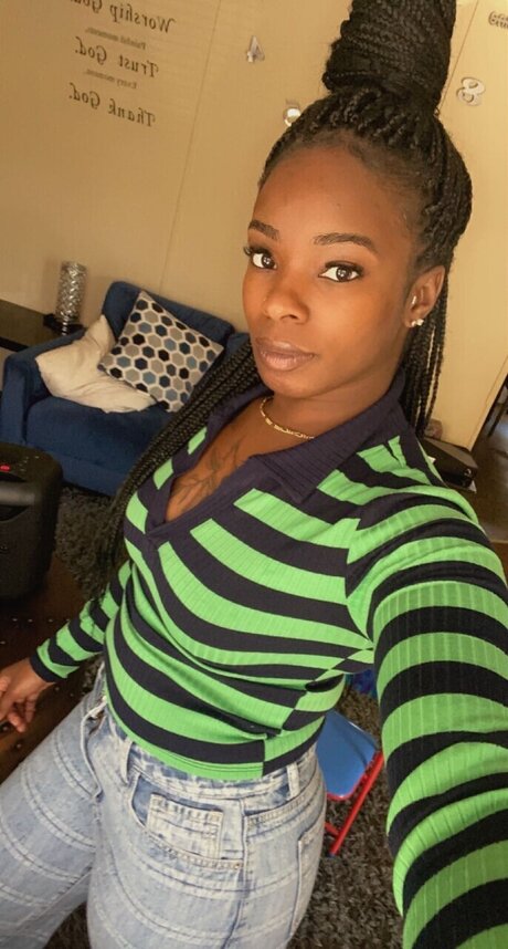 Muneerah onlyfans nude pictures