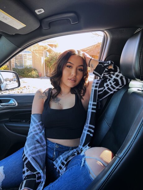 Angelica_ onlyfans topless