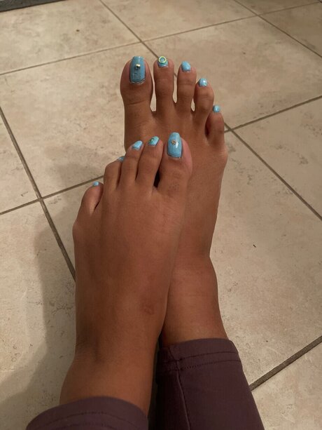 Feetylove onlyfans nude