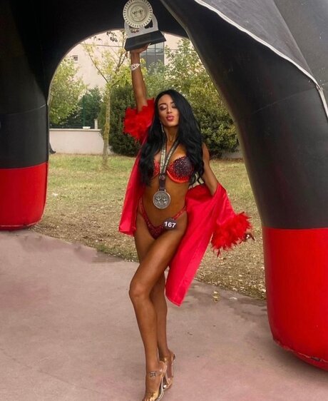 yeliz nude onlyfans leaks