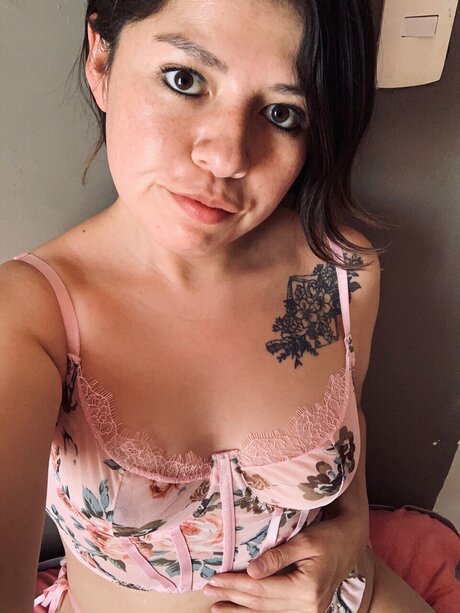 Samanta leaked only fans