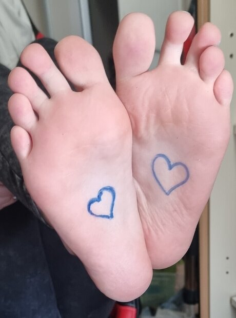 Sweetie Feet onlyfans mega