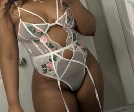 Your Dream Doll only fans leaks