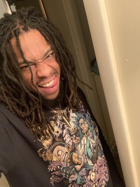 Strokes4Folks onlyfans model