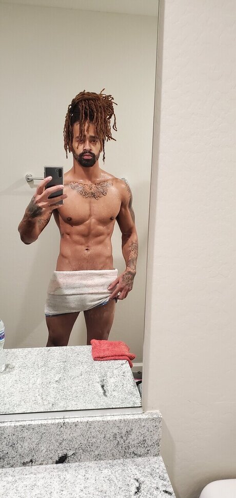 maxjulian onlyfans leaked porn