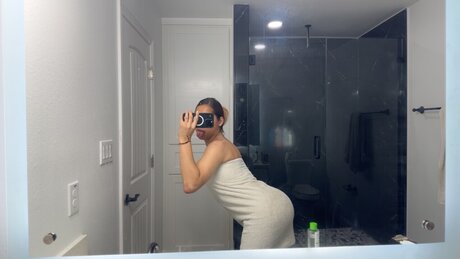 Aleseg21 free only fans