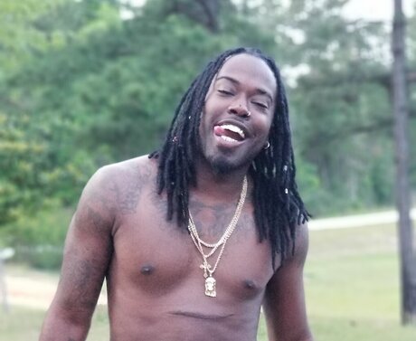 KT SumElse onlyfans model photos