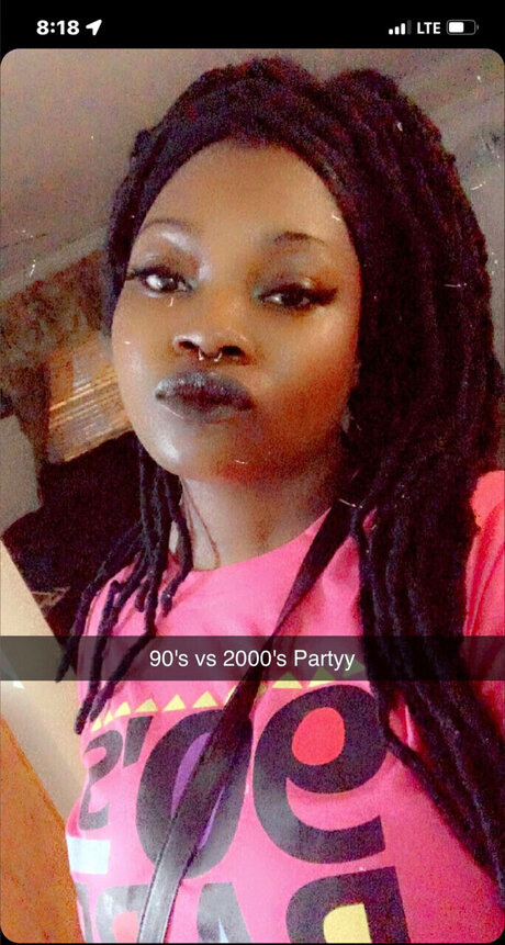 Alexandra S_ nude onlyfans leaks