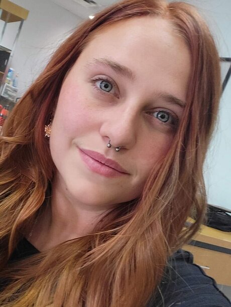 BigBootyB25 leaks only fans