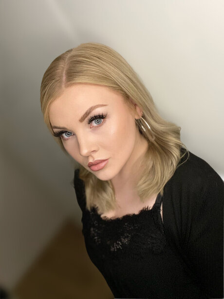 Beauty in Simplicity onlyfans naked porn