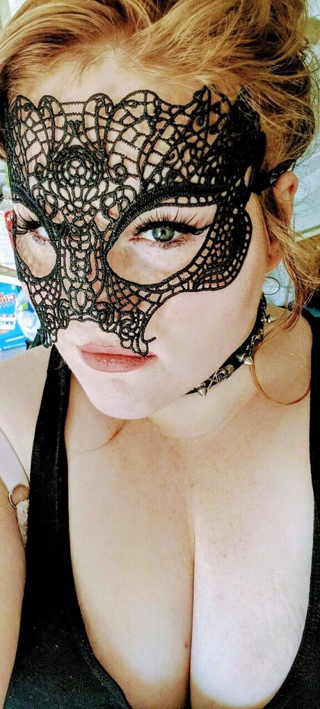 Naughtynurseaide onlyfans content type