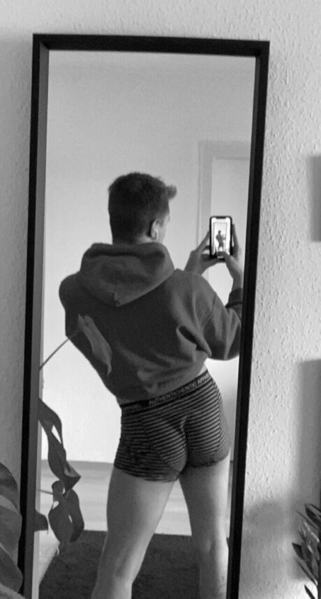 Mr pfeiffer onlyfans pictures