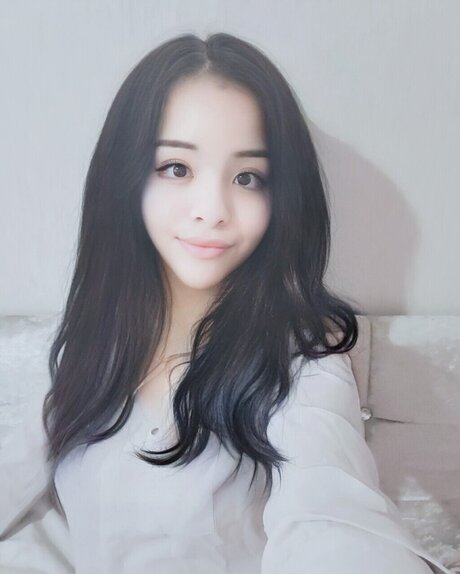 KAYLAH nude onlyfans leaks