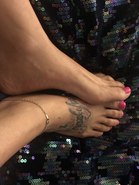 Rhiamon onlyfans leakes