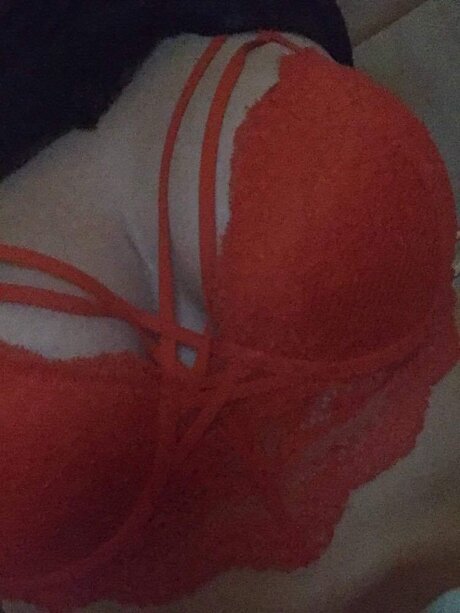 LolaVirgin tits onlyfans