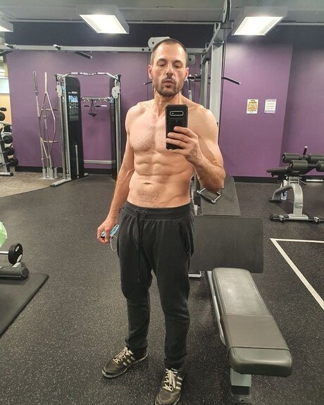 david single naked only fans