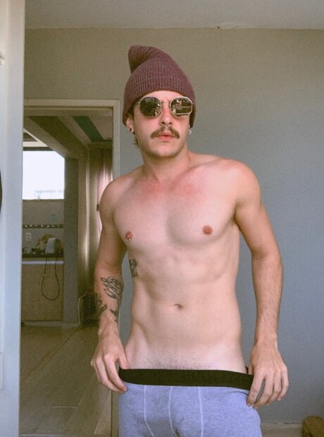 Vin cius Lorenzo Miranda onlyfans nudes leaks