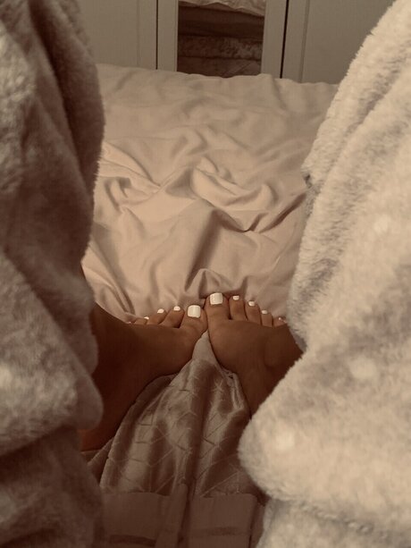 PrettyToesPrincess nude leaked onlyfans