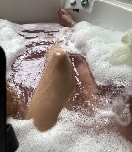 Cute Feet Girl onlyfans leaks naked