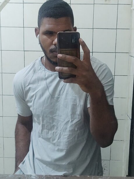 Luiz Gustavo Da Silva Mendes Sousa hot onlyfans