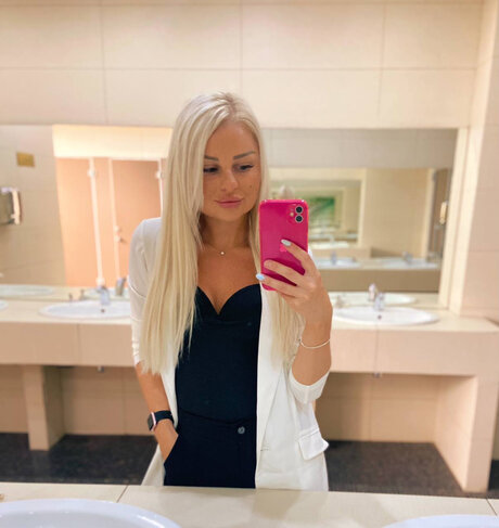 Olena Pastera leak onlyfans