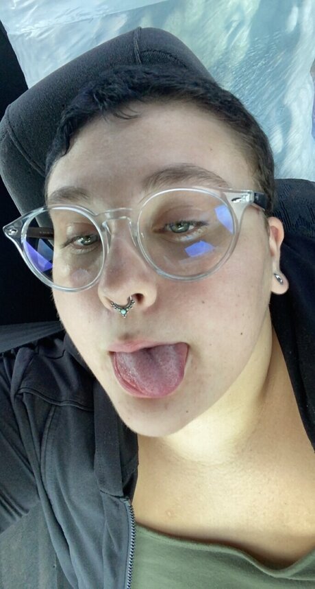 SatansGirl only fans nude