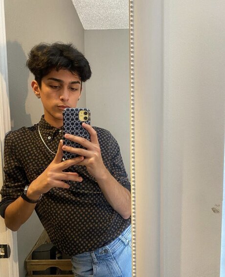 alejandro nude onlyfans