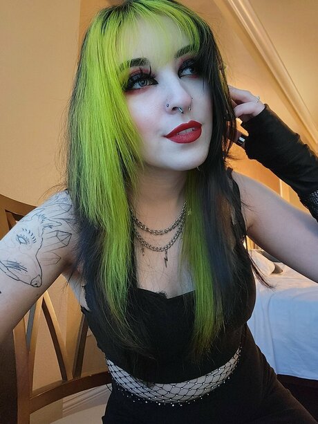 Glamwolves naked leaked onlyfans