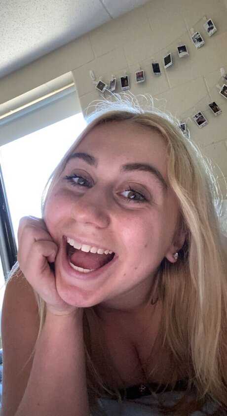 Chlo onlyfans porn nude