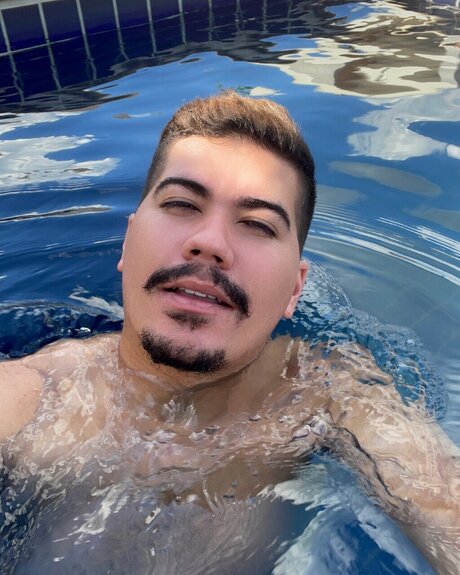 Eduh Petrucci onlyfans leaked