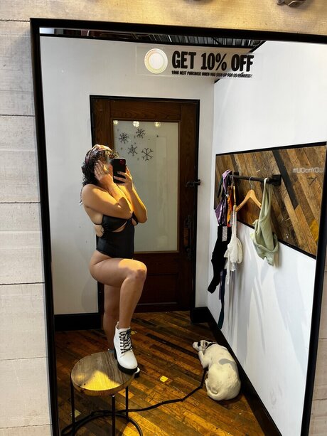 Lily Toria onlyfans leak free