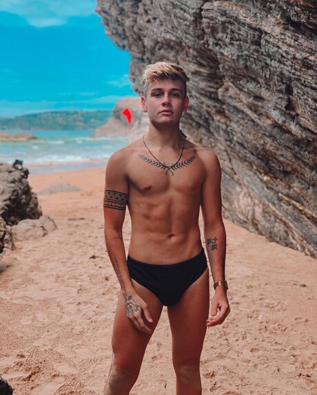 Guilherme Gon alves leaked onlyfans