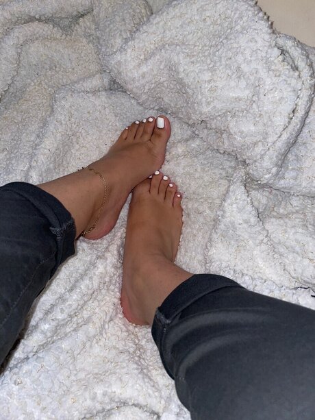 Princess Jazmine nudes only fans