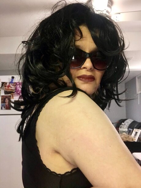 Kool Kimberlee onlyfans explicit content