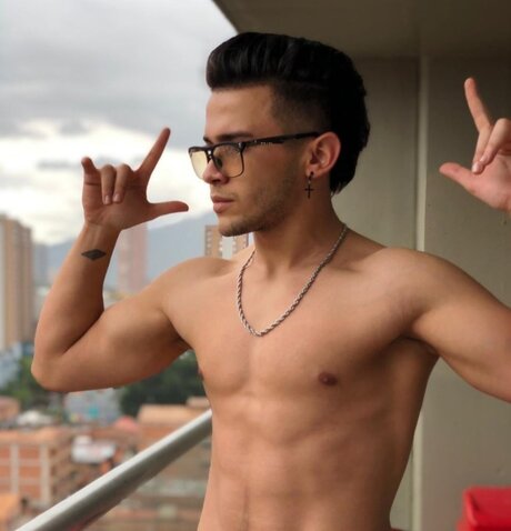 Alex Flores naked leaked onlyfans