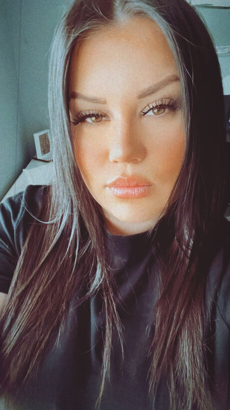 Amelia Lewis only fans nude