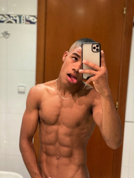 elkin onlyfans nude tits