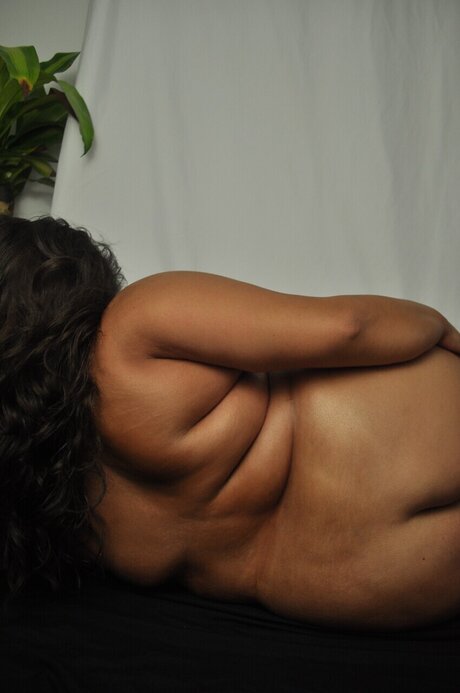 CubanSpice onlyfans leaked photos